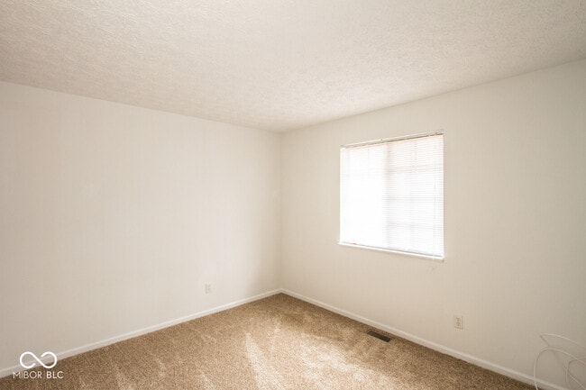 Building Photo - 1838 Keystone Lakes Dr