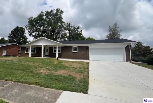 Primary Photo - 395 W Crocus Dr