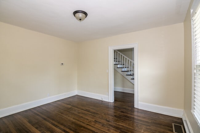 Building Photo - 221 E Mosley St