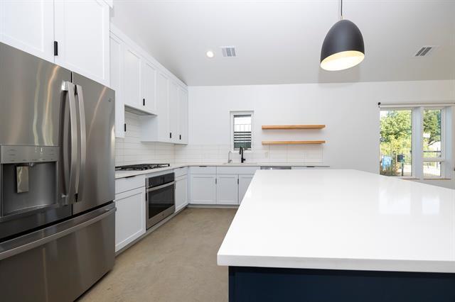 Building Photo - 1021 Nomas St