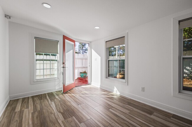 Building Photo - 2788 Oak Park Ct