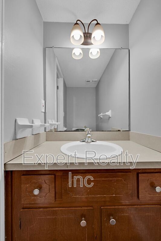 Building Photo - 2346 Grayson Valley Cir