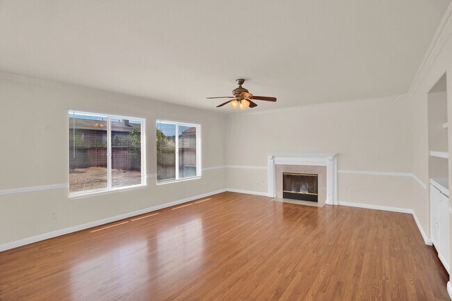 Building Photo - 23207 Cannery Rd