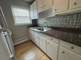 Building Photo - Fairview Street Apartments