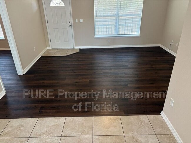 Building Photo - 7128 SE 124th Ln