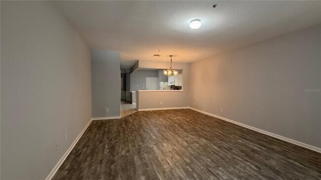 Building Photo - 3336 Shallot Dr