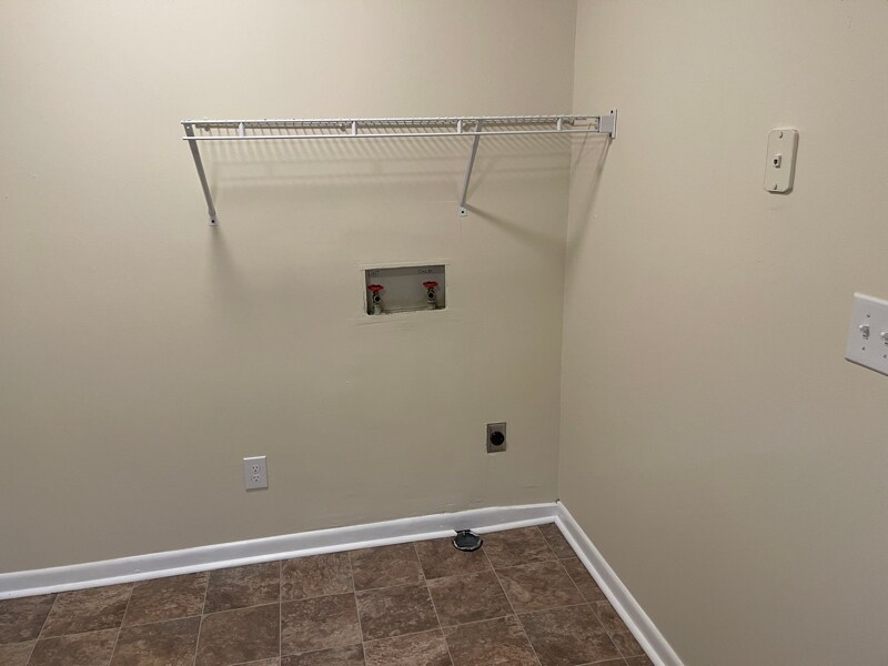 Building Photo - 1021 Fall Creek Rd