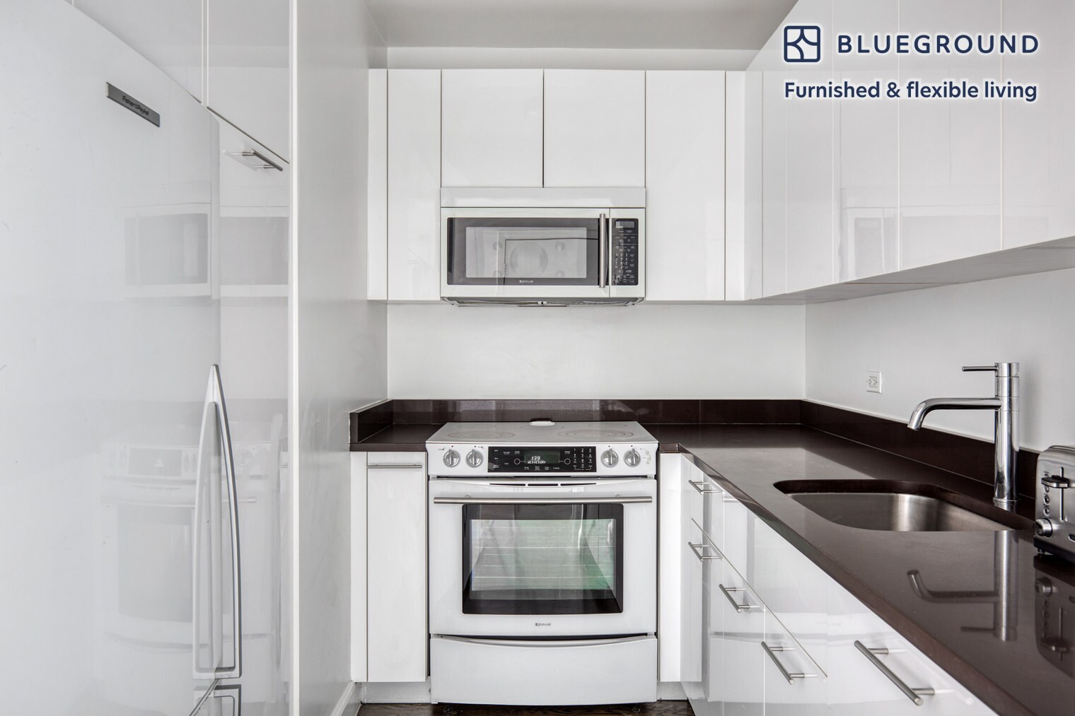 Building Photo - 212 W 91st St