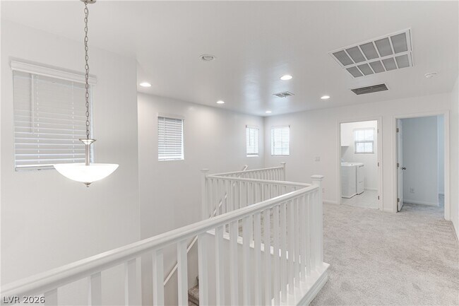 Building Photo - 10106 W Meranto Ave