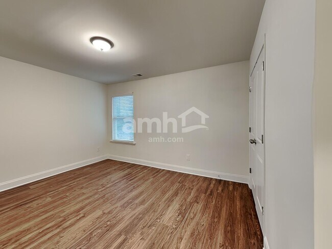 Building Photo - 1190 Ashlyn Ct