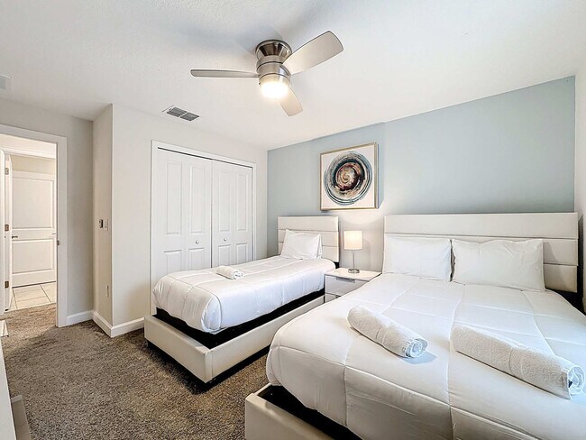 Building Photo - 1248 Challenge Dr