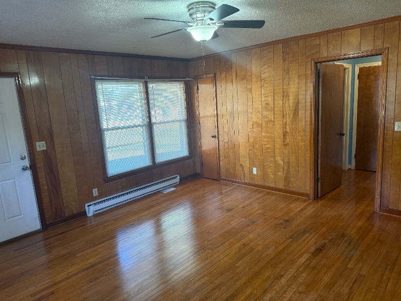 Building Photo - 3733 Wakefield Ln