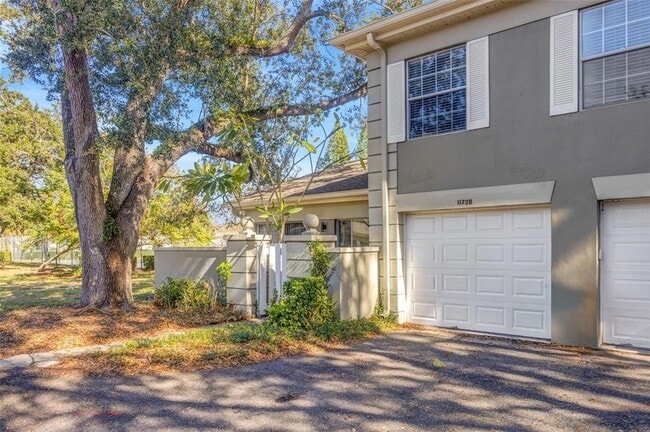 Building Photo - 11728 Raintree Dr