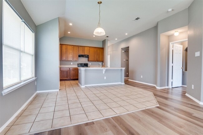 Building Photo - 7702 Decoy Dr