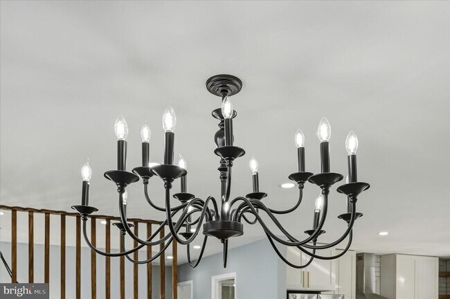 Building Photo - 110 Elaine Dr