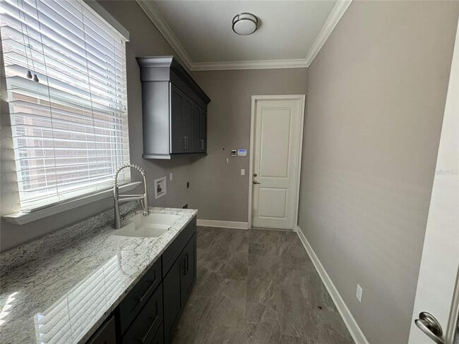 Building Photo - 9005 SW 25 Rd