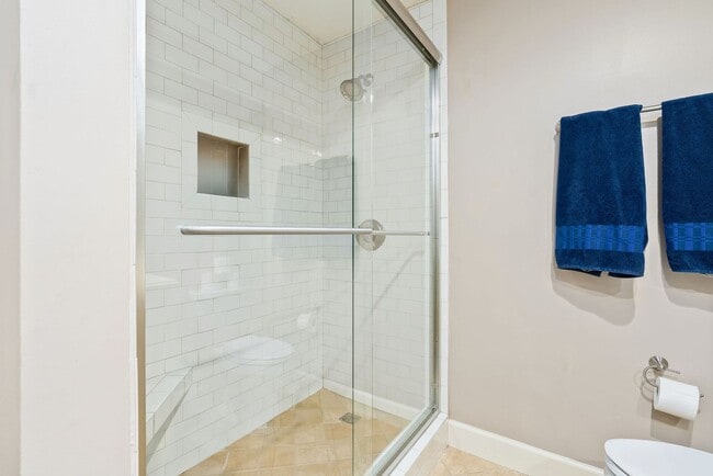 Building Photo - Magnolia Plaza -145 E. Magnolia, Unit 311