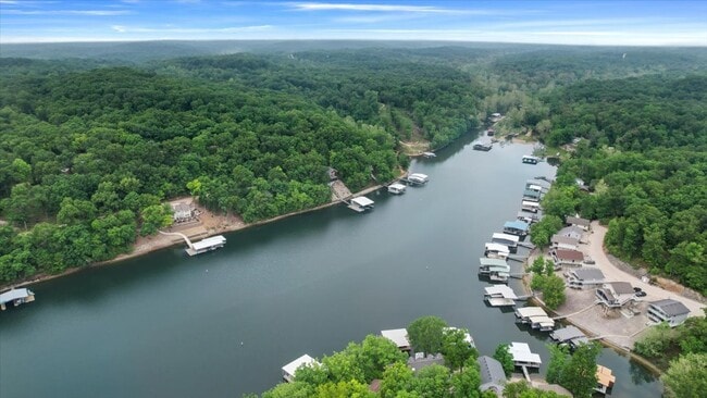 Building Photo - 24 Mimosa Rd