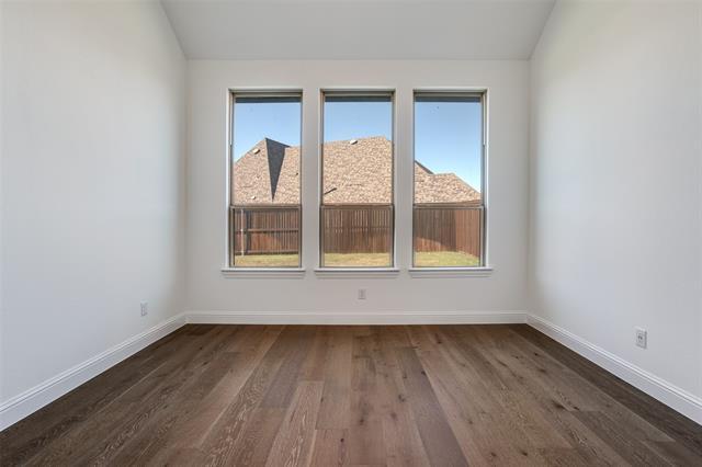 Building Photo - 3503 Foxhall St