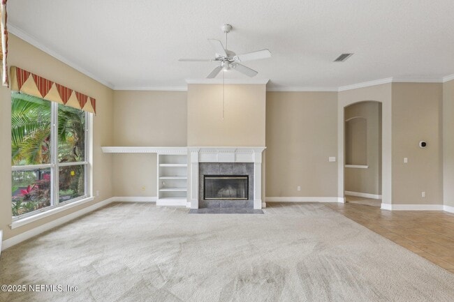 Building Photo - 2260 Harbor Lake Dr