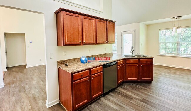 Building Photo - Very nice ranch in the MILL CREEK cluster ...