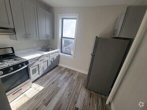 Building Photo - 1 bedroom in BRONX NY 10468