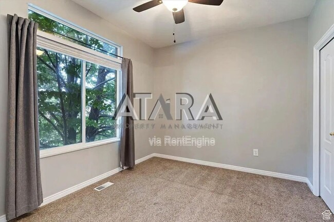 Building Photo - 154 W 1100 N