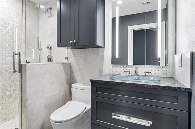 Building Photo - 5635 Cecina Dr