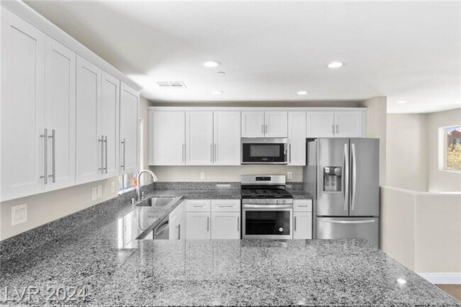 Building Photo - Completely Upgraded 3BD/2.5BA Home in Centennial Hills | Available 8/1