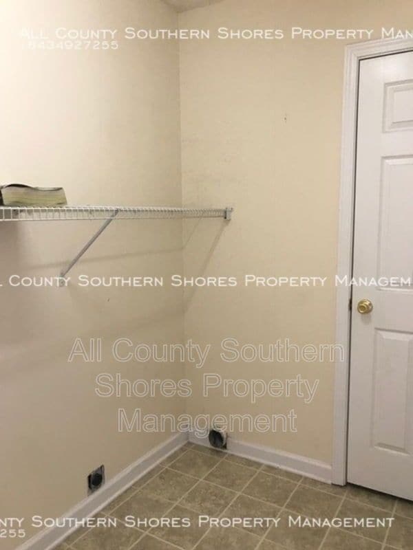 Building Photo - 5103 Capulet Cir