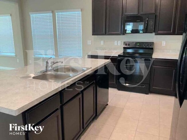 Building Photo - 5476 Preston Bentley Dr