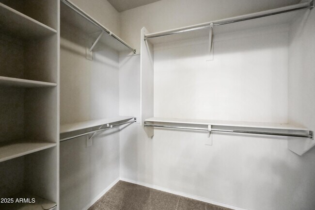 Building Photo - 26182 W Tonto Ln