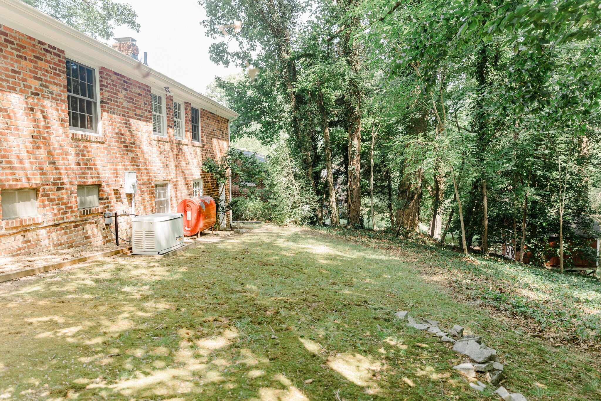 Building Photo - 1941 N Junaluska Dr
