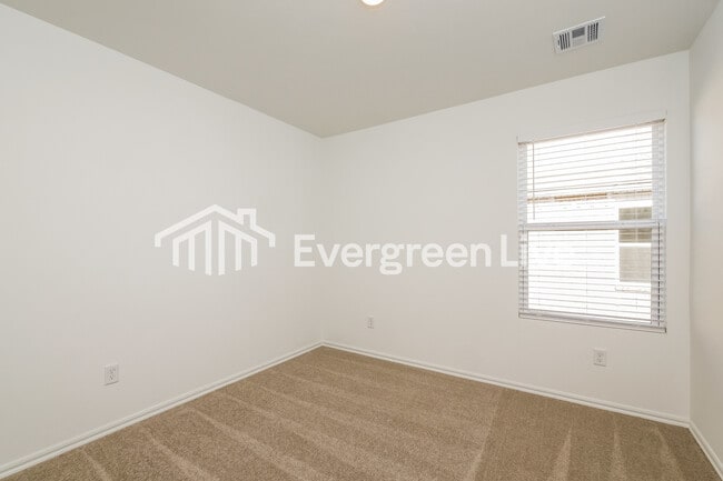 Building Photo - 4008 Becky Ln