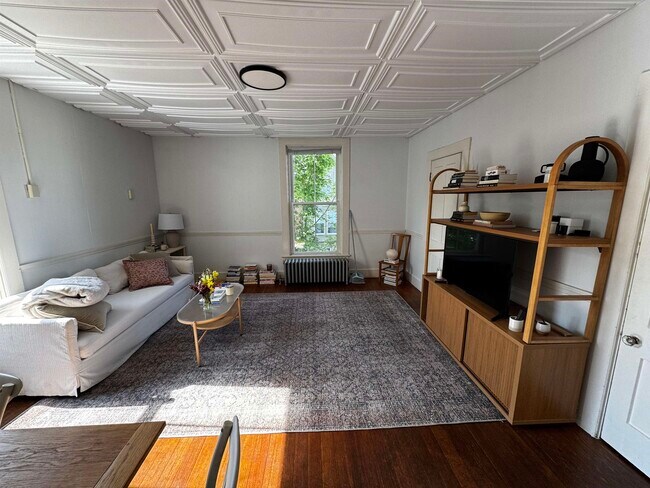 Building Photo - 31 Merrimack St
