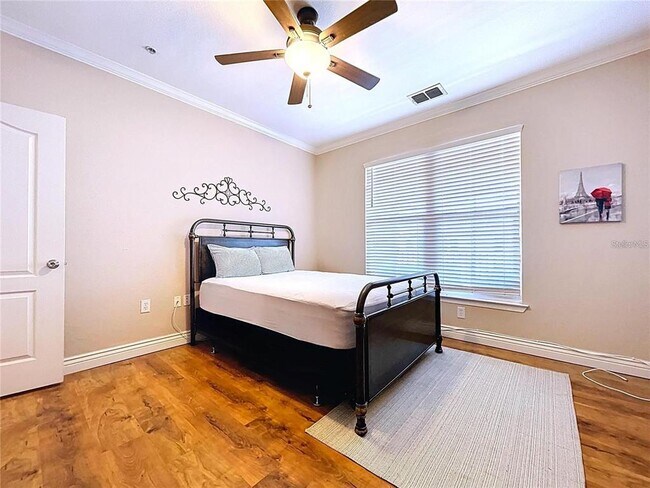 Building Photo - 2731 Via Capri