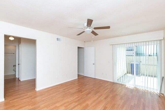 Building Photo - ***STUNNING SAN MARCOS 2/BED 2/ BATH HOME*...