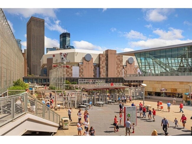 Building Photo - 748 N 3rd St