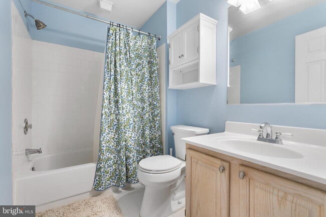 Building Photo - 1205 Farley Ct