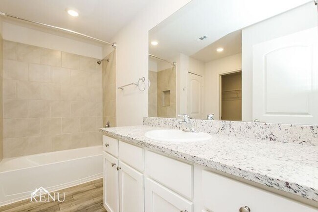 Building Photo - Coming Soon!