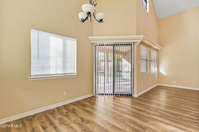 Building Photo - 7229 Golden Hawk Dr