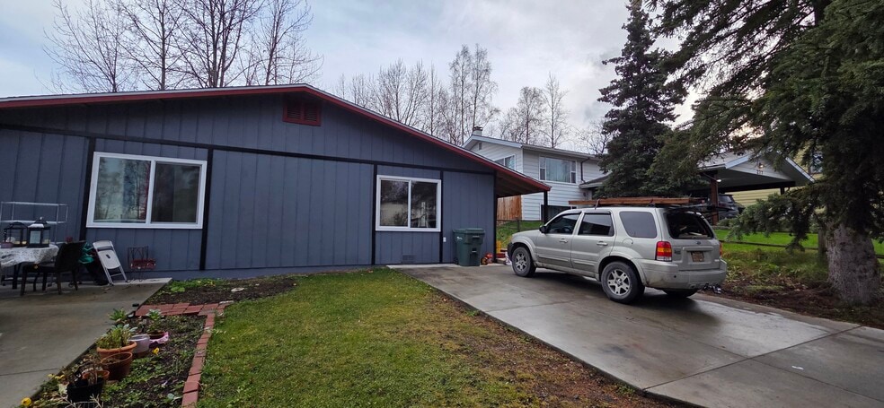 Building Photo - 267 Patterson St