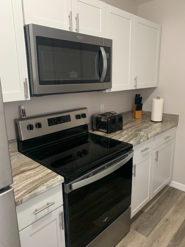 Building Photo - 1937 Collier Ave