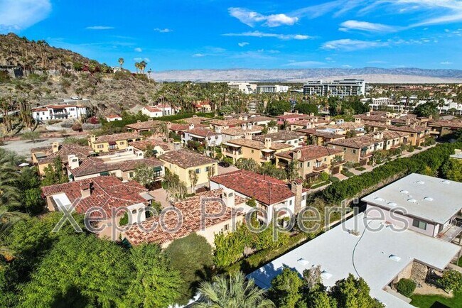 Building Photo - 175 Villaggio W
