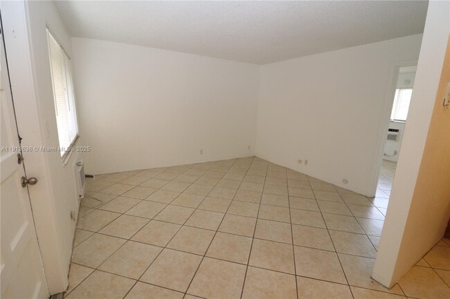 Building Photo - 59 NW 37th St