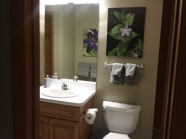 Building Photo - 9 Mountain Laurel Ln