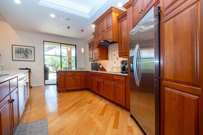 Building Photo - Palm Aire Fully Furnished Rental