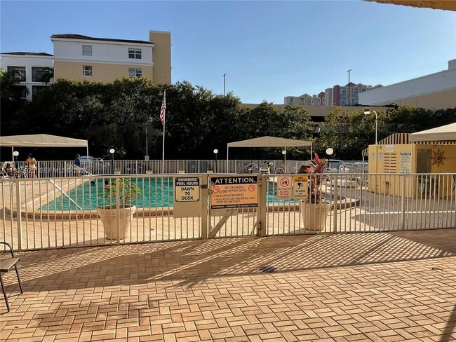 Building Photo - 200 172nd St