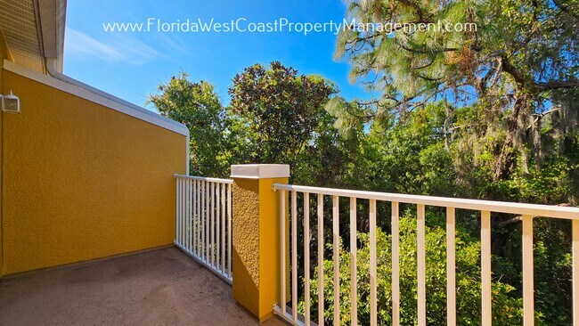 Building Photo - OUTSTANDING 2 Bedroom / 2.5 Bath / 2 Car Tandem Garage ! WILLOWBROOK- LAKEWOOD RANCH!