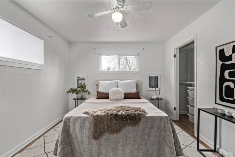 Building Photo - 6137 Sterne Cir